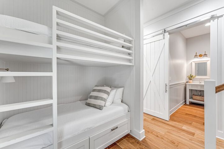 Room 191 of 291