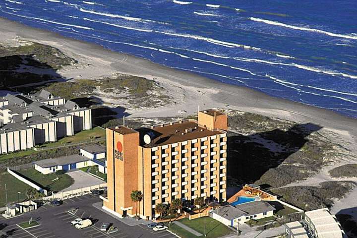 Hotel 2 of 38