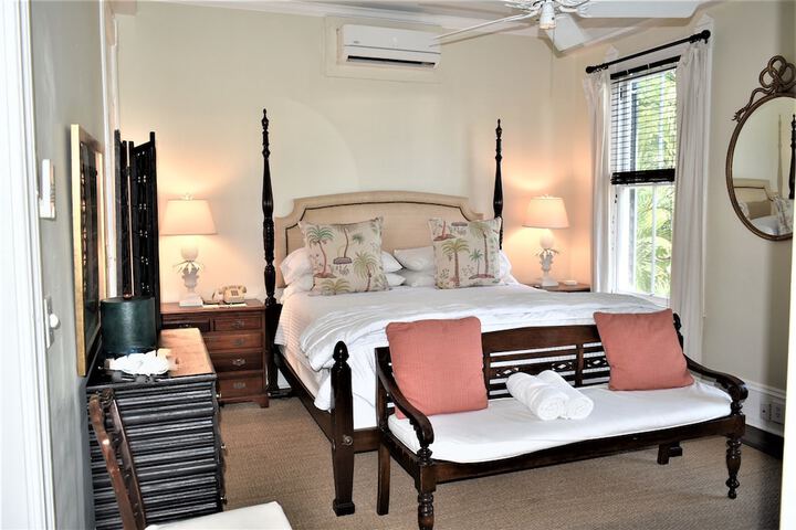 Room 224 of 259
