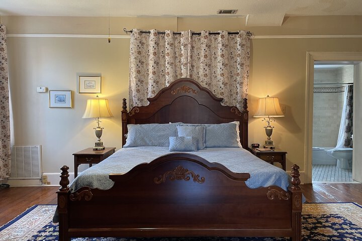 Room 149 of 170