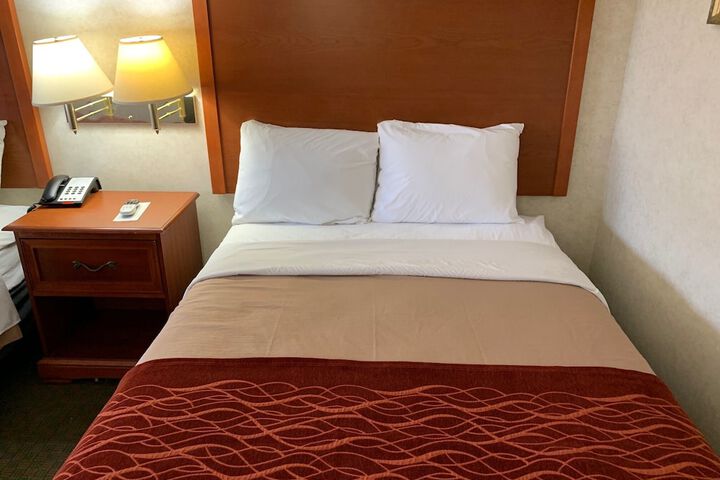 Room 16 of 24