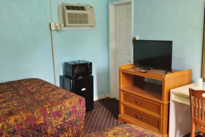 Room 20 of 22