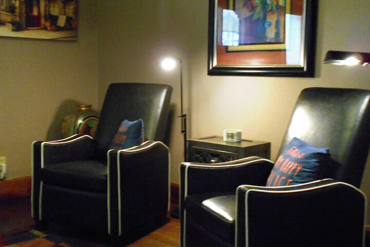Room 6 of 35