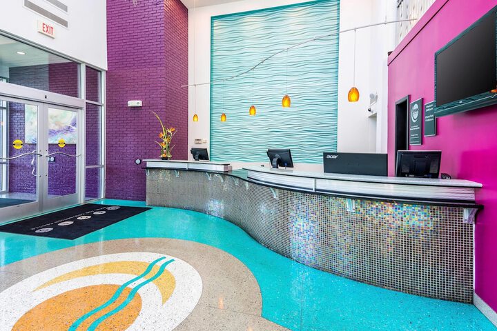 Oasis Hotel & Convention Center an Ascend Collection Hotel
