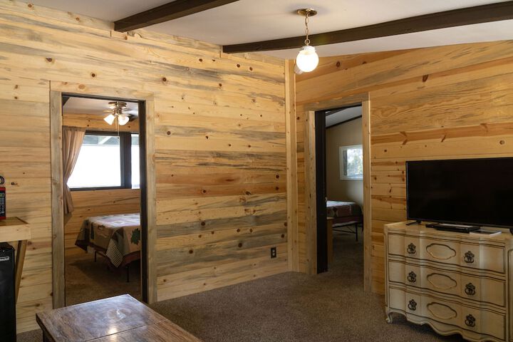 Room 73 of 164