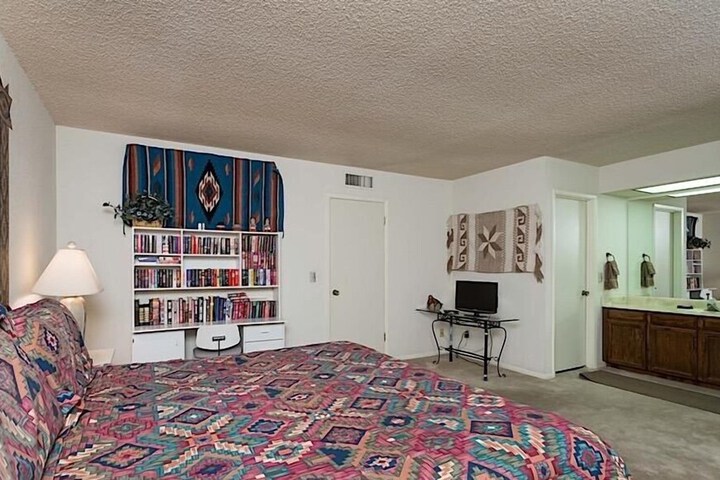 Rio Verde Townhouse by Signature Rentals