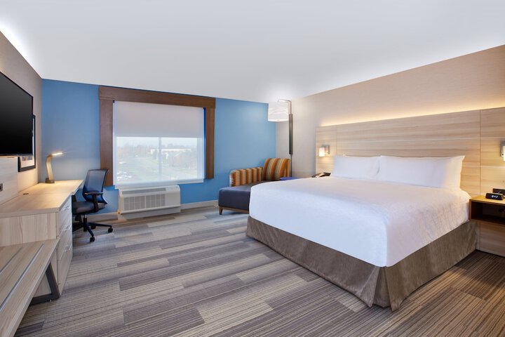 Holiday Inn Express & Suites Wooster by IHG