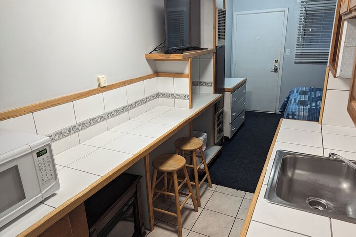 Room 16 of 26
