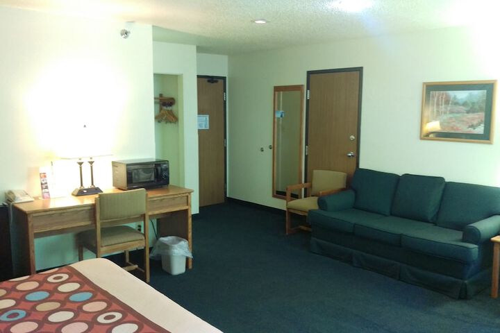 Room 20 of 47