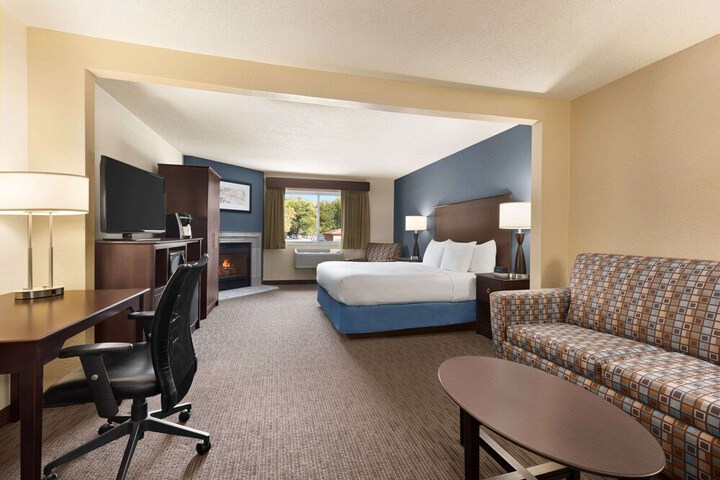 Baymont by Wyndham Owatonna