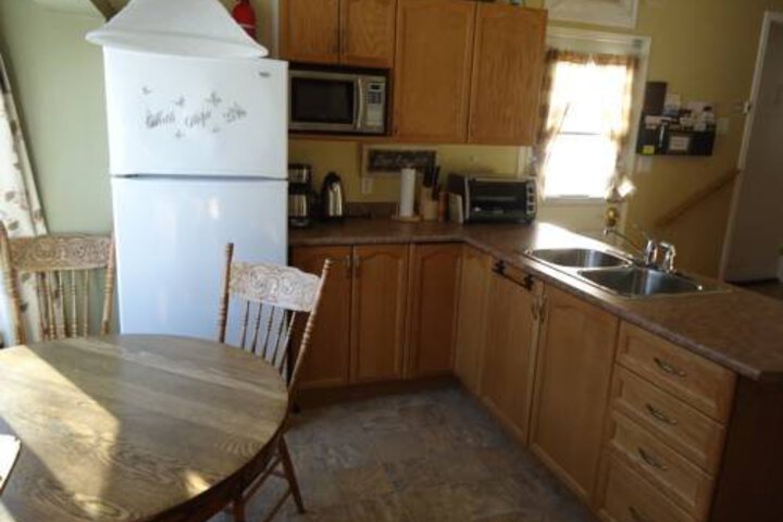 LITTLE ISLAND LAKE GUEST SUITE