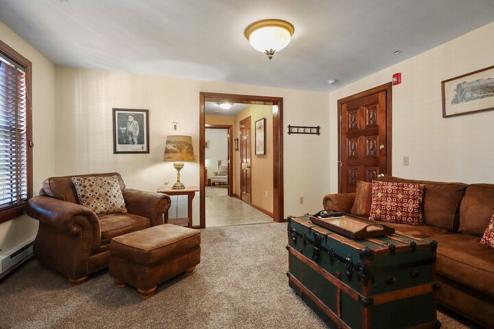 Room 28 of 30