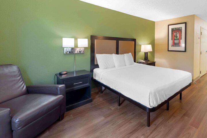 Extended Stay America Suites Orlando Theme Parks Vineland Rd