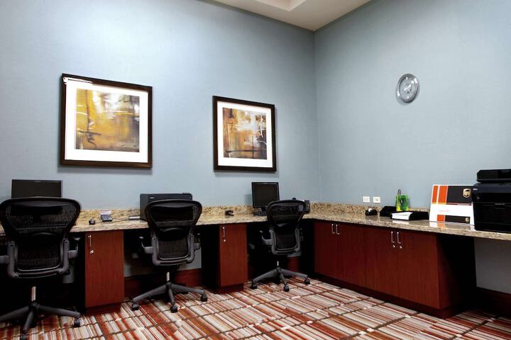 Embassy Suites Palmdale