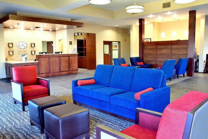 Hotel Interior 12 of 48