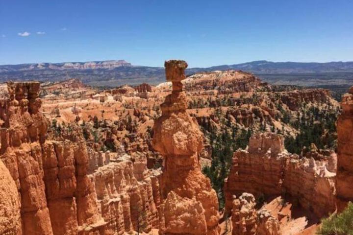 East Zion Trails Retreat-Hot tub Resort Amenities, Exceptional