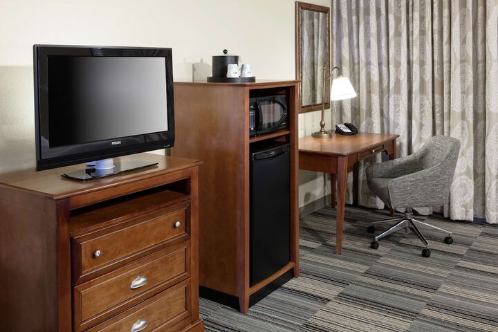Room 22 of 34