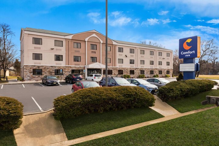 Comfort Inn Bordentown near NJ Turnpike