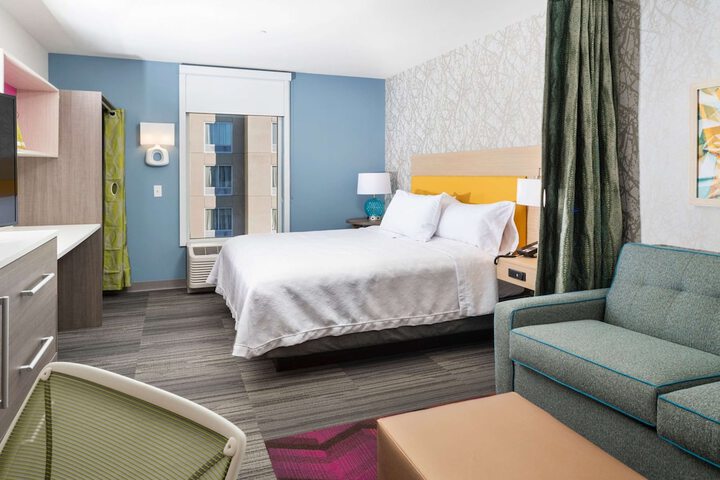Room 7 of 20
