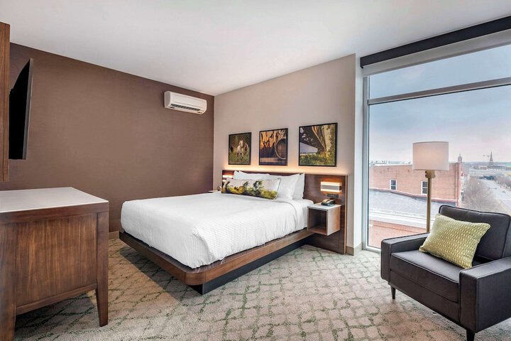 Room 19 of 60