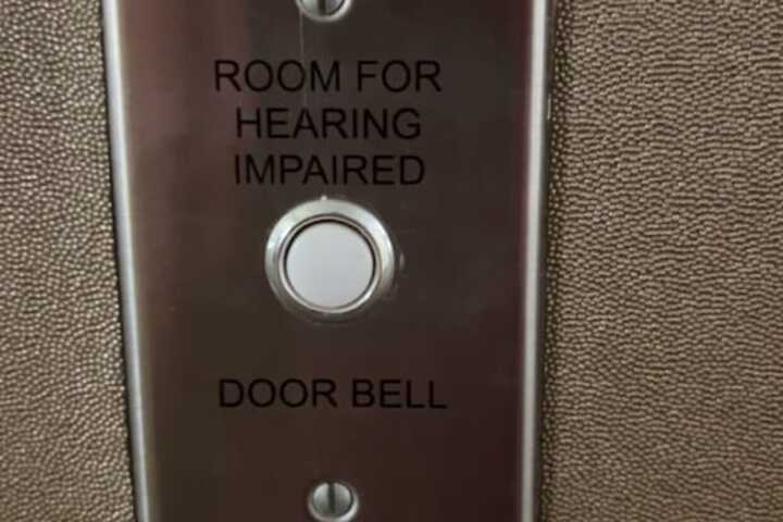 Room 11 of 27