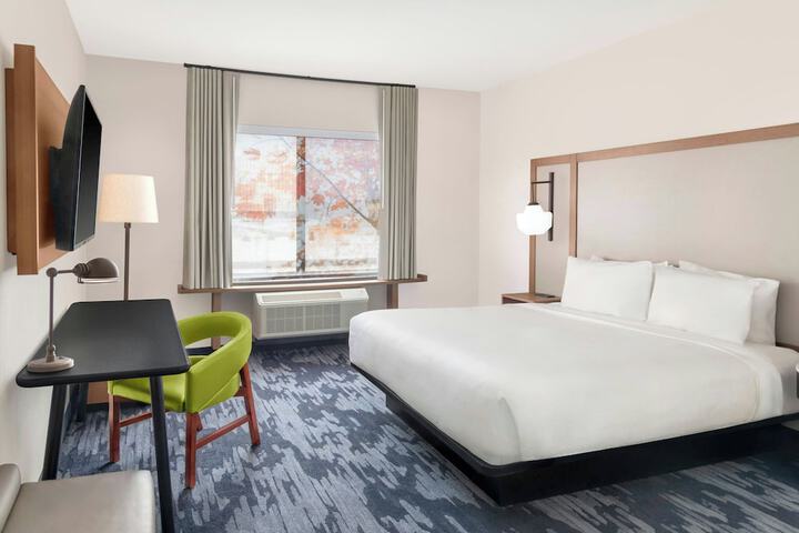 Fairfield Inn & Suites by Marriott Detroit Taylor