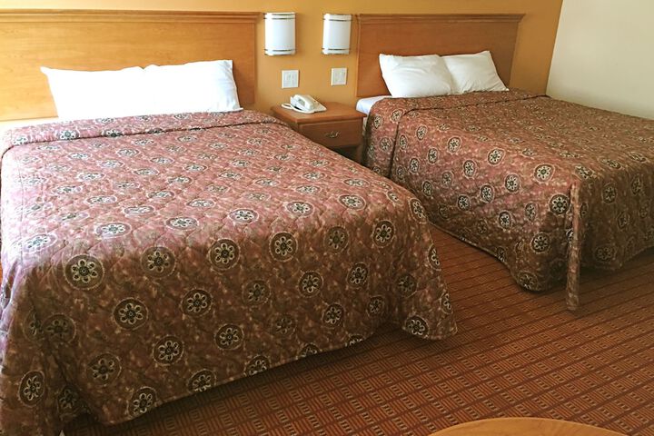 Room 23 of 53