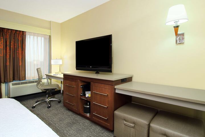 Room 42 of 68