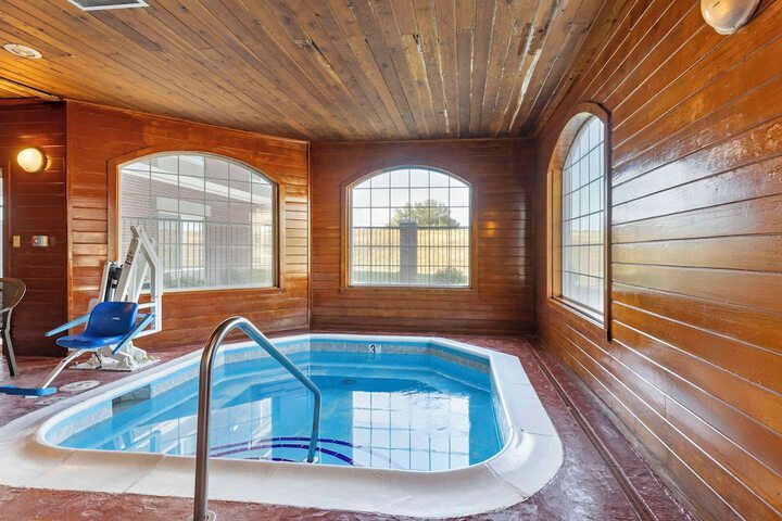 Pool 6 of 49