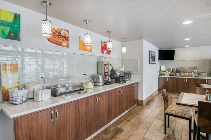 Quality Inn & Suites Albany Corvallis