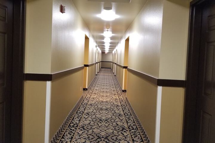 Ballroom/Hall 51 of 65