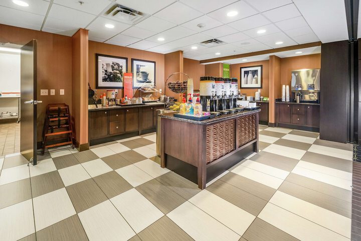 Hampton Inn & Suites Tulsa / Catoosa