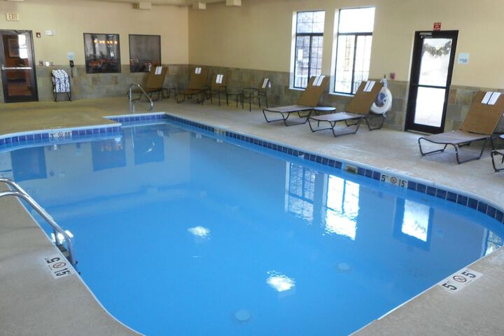 Holiday Inn Express Logan by IHG