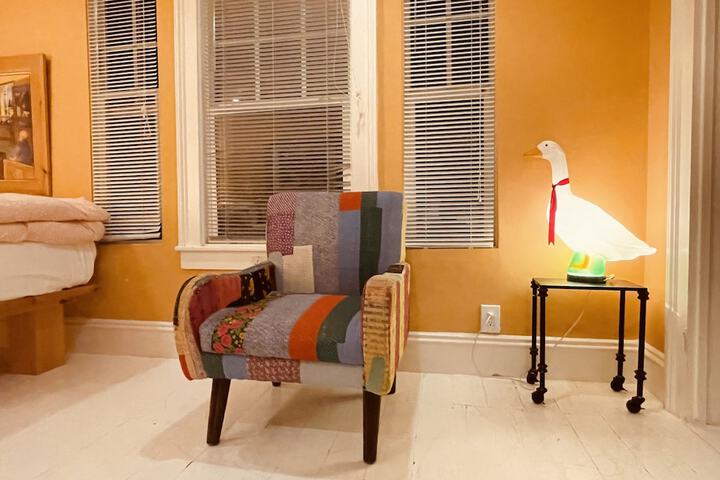 Room 10 of 95