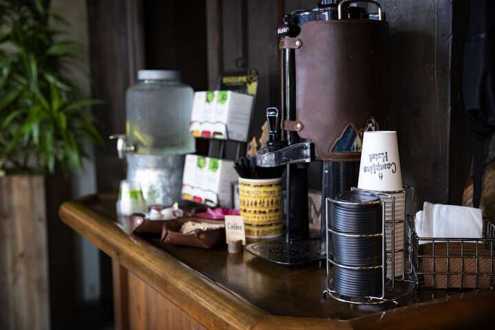 Breakfast/Coffee Service 73 of 88