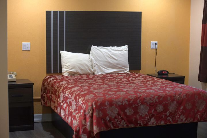 Room 29 of 107