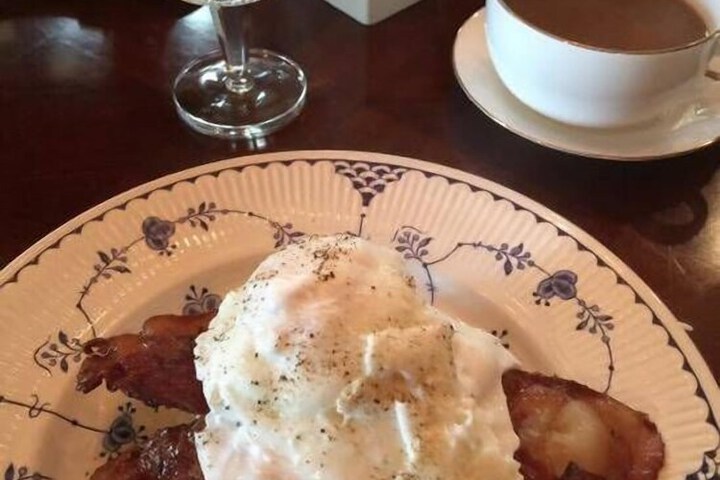 Breakfast/Coffee Service 27 of 28