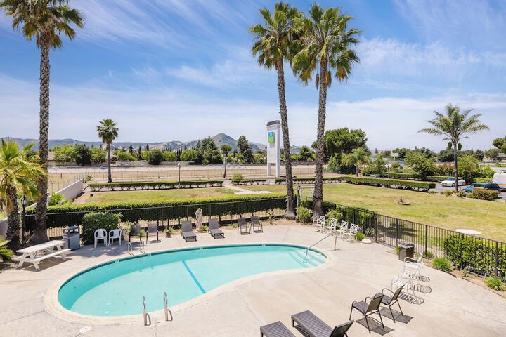 SureStay by Best Western Morgan Hill