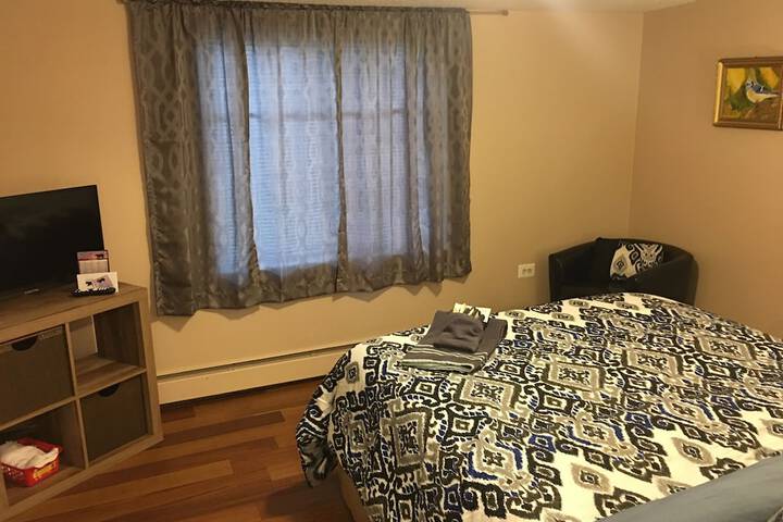 Room 120 of 177