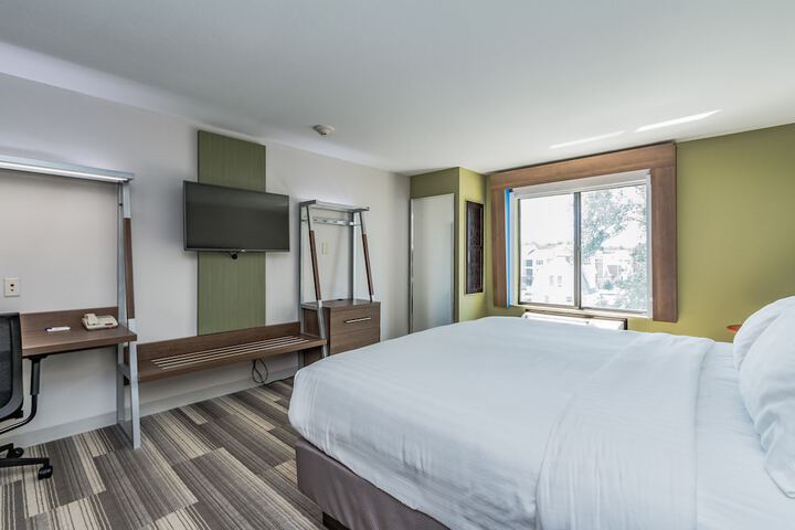 Holiday Inn Express Hotel & Suites South Bend by IHG