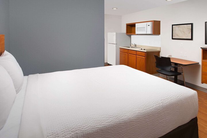 Room 17 of 29