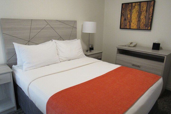 Room 19 of 33