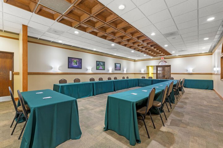Best Western Plus Wooster Hotel & Conference Center