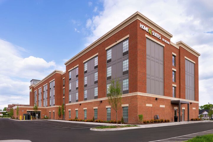 Hotel 2 of 66