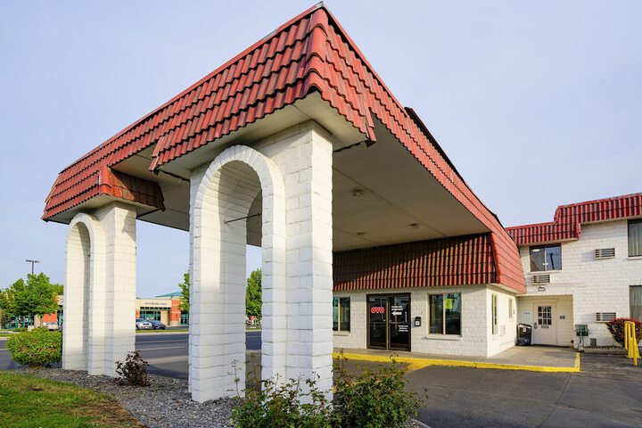 Hotel 6 of 123