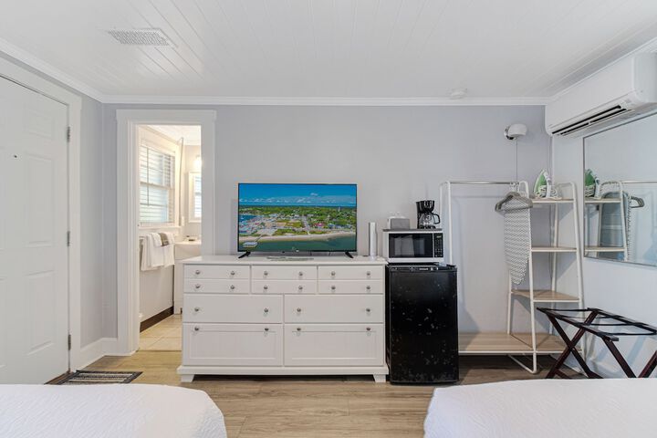 Room 25 of 107