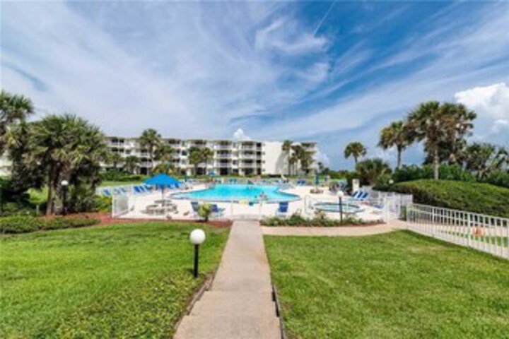 Colony Reef 2312 Condo
