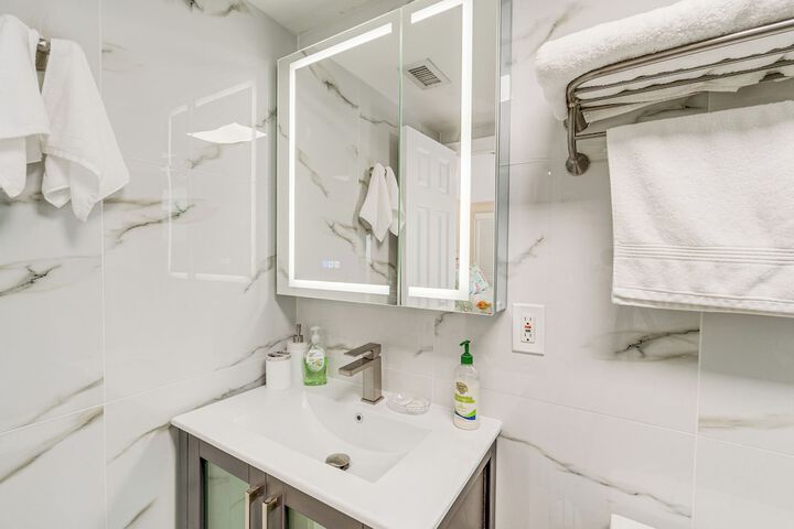 Manasota Key Vacation Rental w / Beach Access!