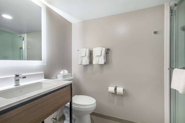 Room 20 of 40