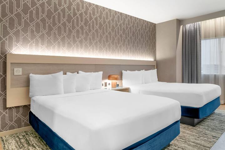 Radisson Plaza Hotel at Kalamazoo Center
